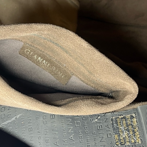 Suede Knee High Slouch Fold Over Boots in a Tan/Taupe color size 6 1/2 - Picture 2 of 6